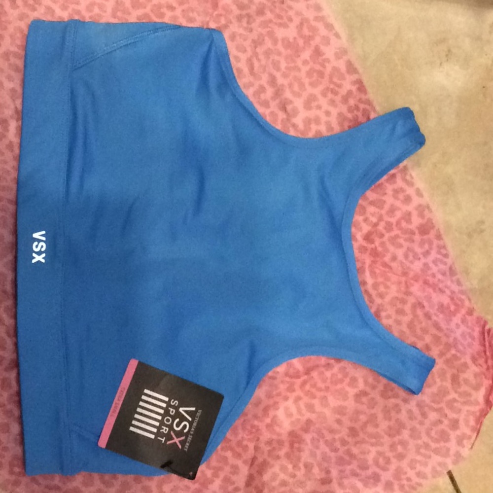 NWT Victoria Secret VSX sports bra x-small